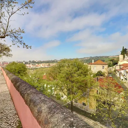 Curious Crow 3 By Homeful Homes * Lisboa